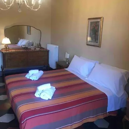 In Centro Volterra
