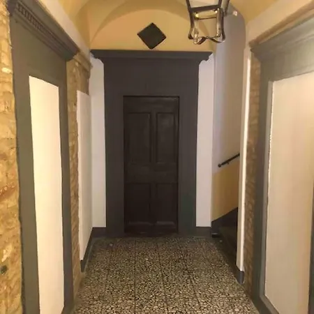 Apartment In Centro Volterra